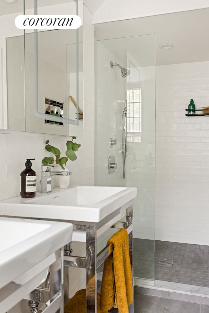 Real estate property located at 16 VERANDAH, Kings, Cobble Hill, New York City, NY