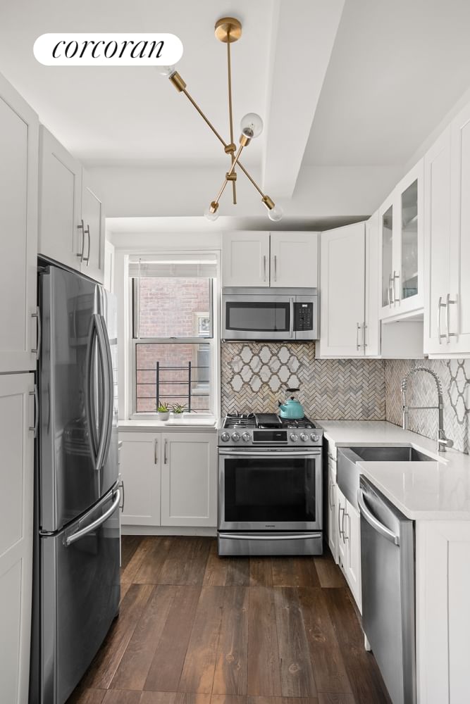Real estate property located at 100 OVERLOOK #21, New York, Hudson Heights, New York City, NY