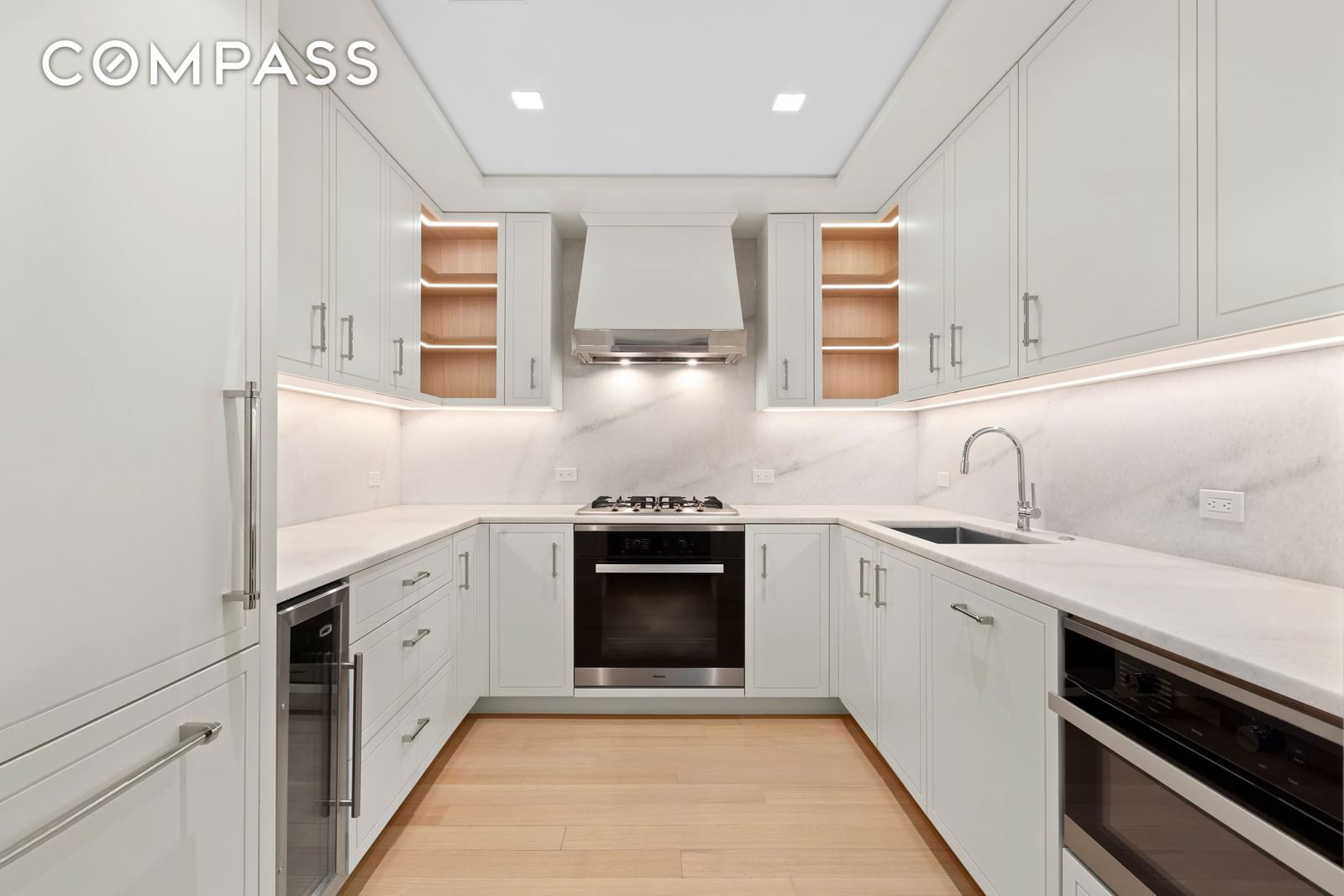 Real estate property located at 200 83rd #5D, New York, Upper East Side, New York City, NY