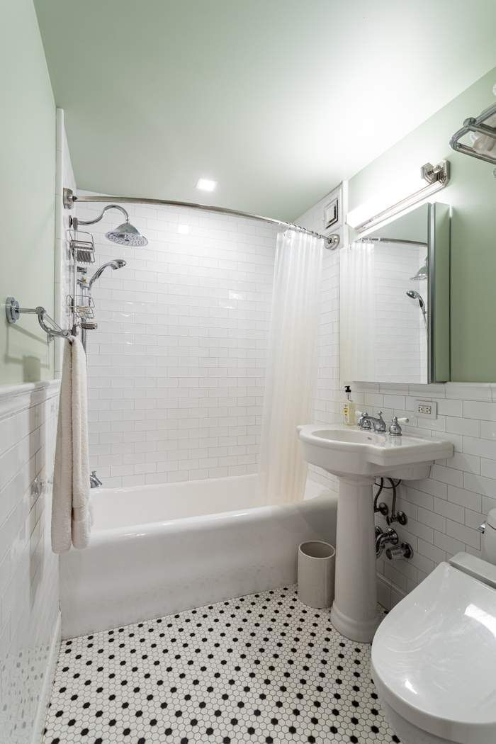 Real estate property located at 433 34th #5L, New York, Hudson Yards, New York City, NY