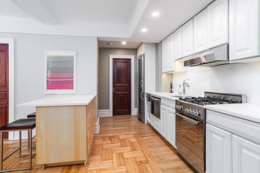 Real estate property located at 433 34th #5L, New York, Hudson Yards, New York City, NY