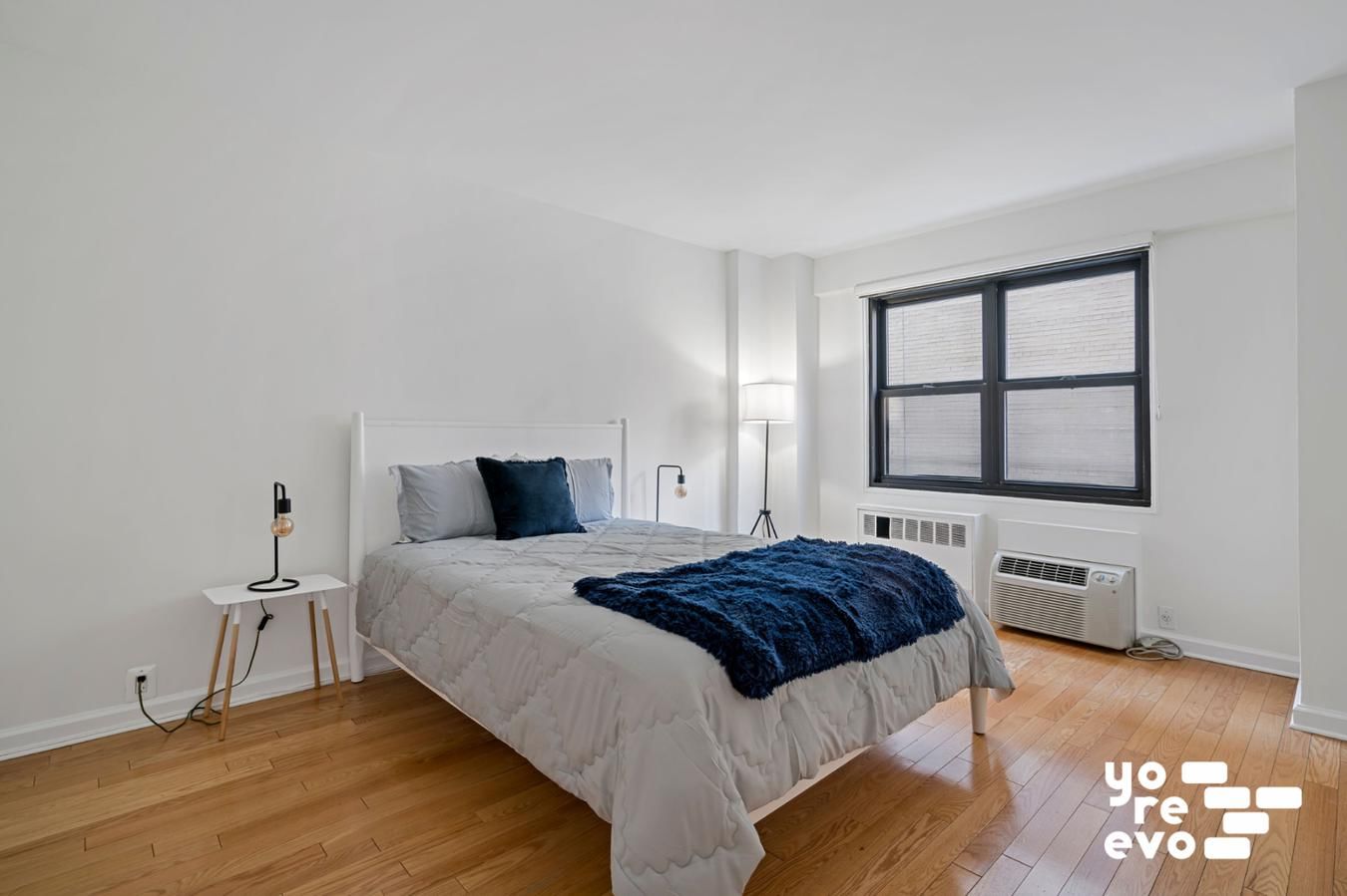 Real estate property located at 240 76th #4C, New York, Upper East Side, New York City, NY