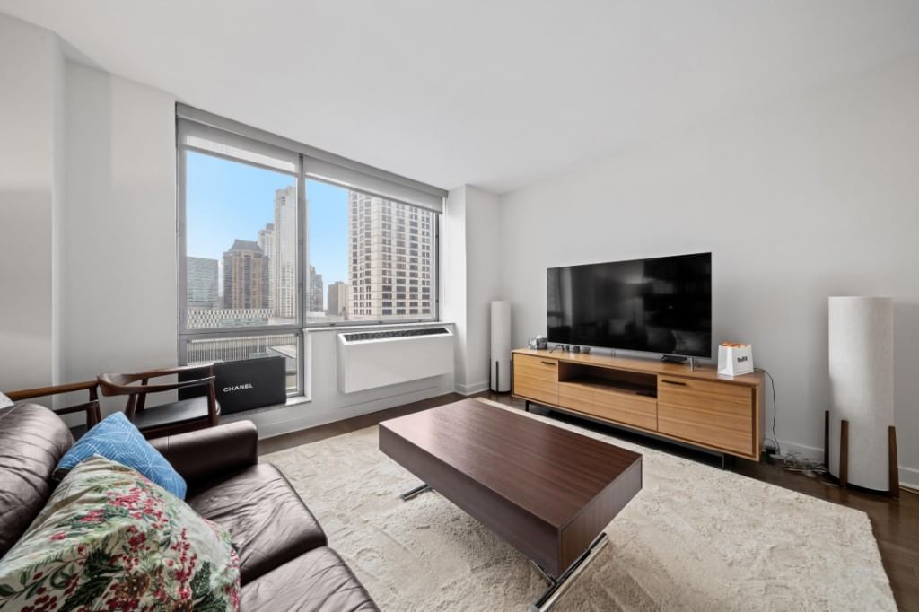 Real estate property located at 1965 Broadway #17J, New York, Upper West Side, New York City, NY