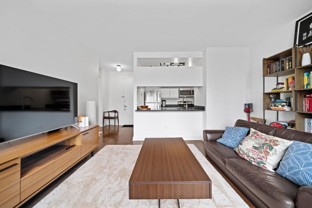 Real estate property located at 1965 Broadway #17J, New York, Upper West Side, New York City, NY