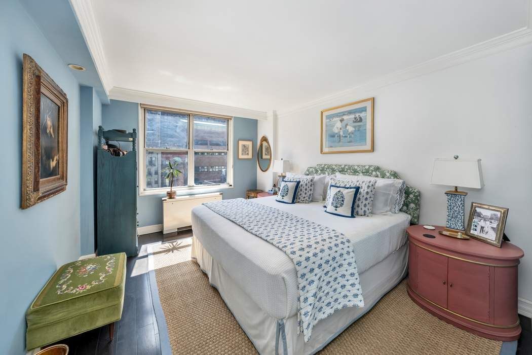 Real estate property located at 207 74th #7F, New York, Upper East Side, New York City, NY