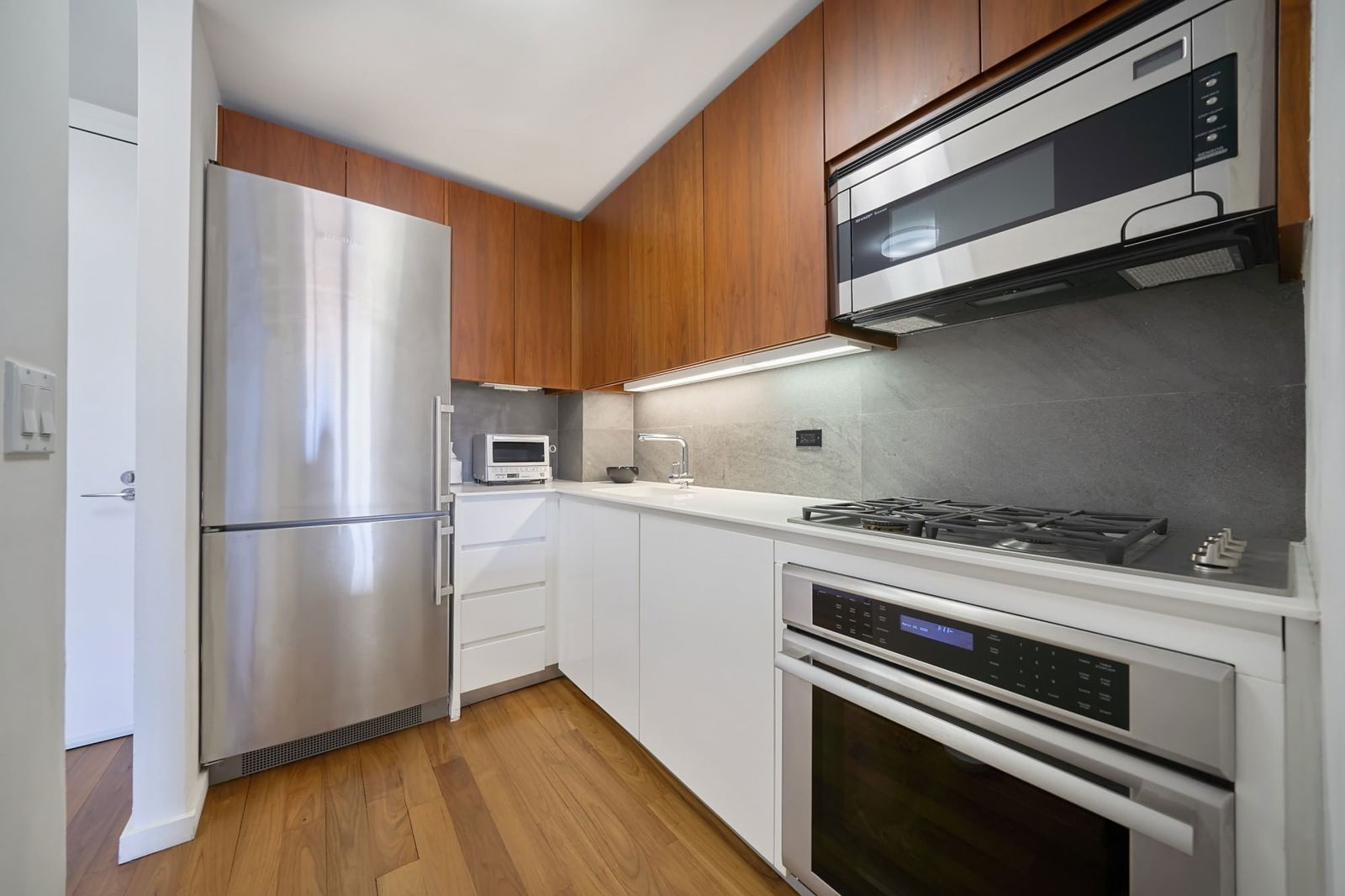 Real estate property located at 515 72nd #9P, New York, Upper East Side, New York City, NY