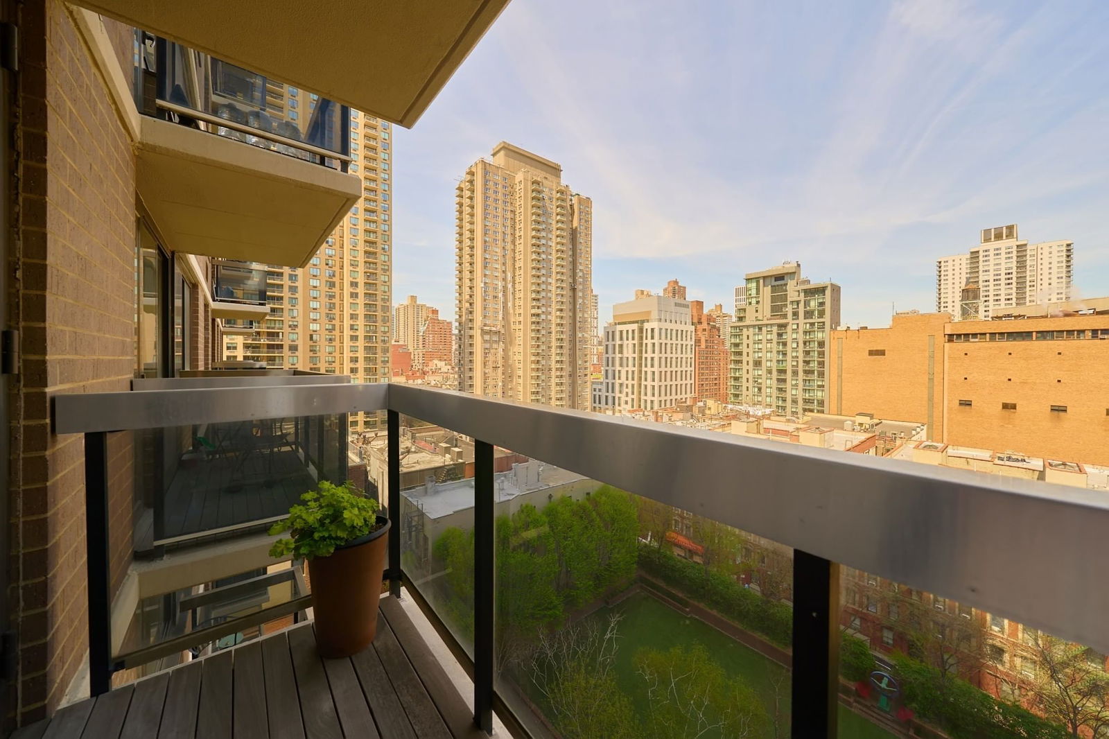 Real estate property located at 515 72nd #9P, New York, Upper East Side, New York City, NY