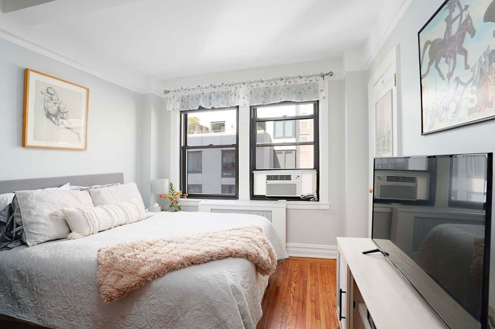 Real estate property located at 457 57th #911, New York, Hells Kitchen, New York City, NY