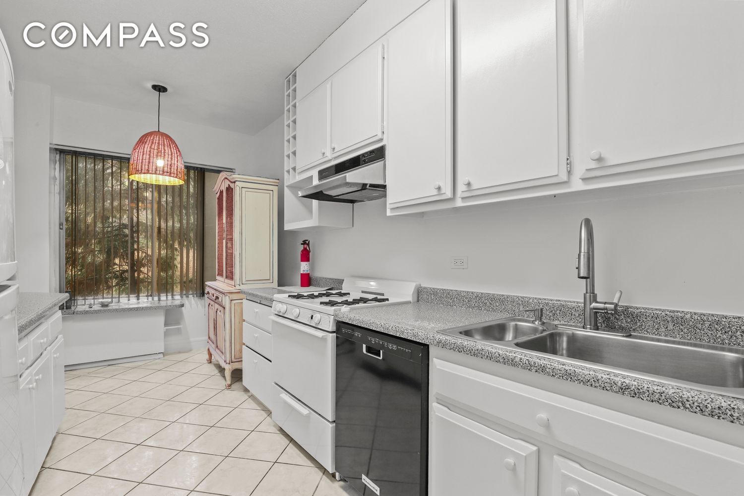 Real estate property located at 4455 Douglas #3F, Bronx, Riverdale, New York City, NY