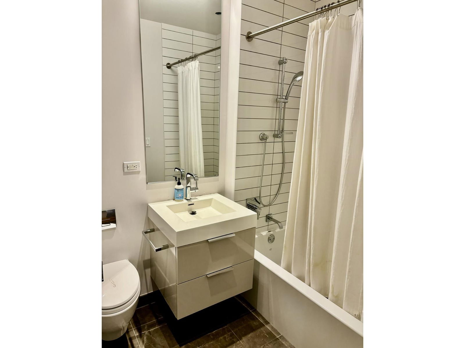 Real estate property located at 101 LEONARD #5B, New York, Tribeca, New York City, NY
