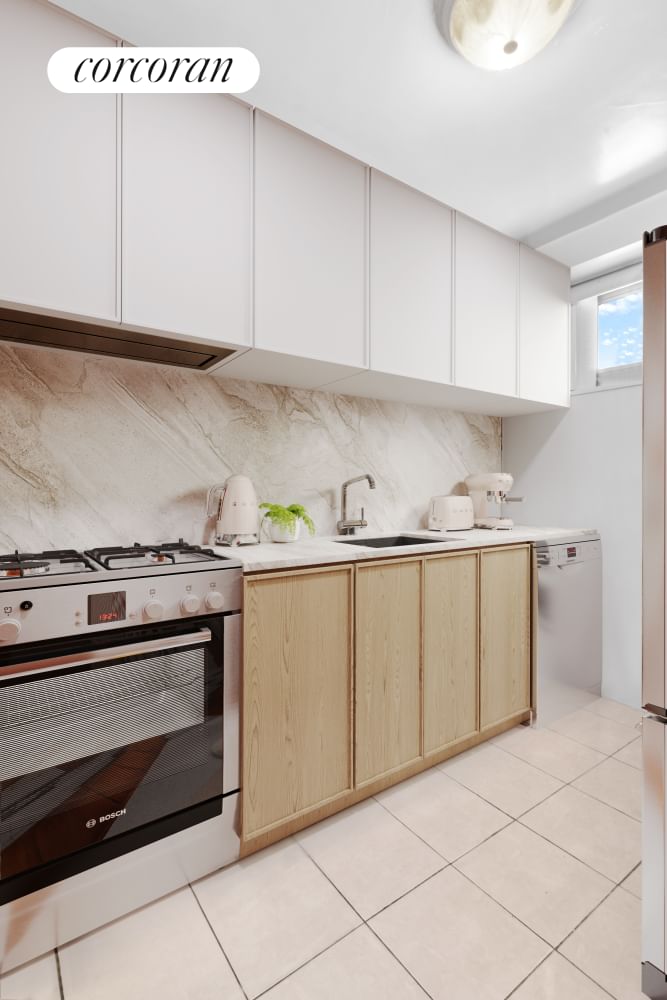 Real estate property located at 185 PARK #17F, New York, Tribeca, New York City, NY