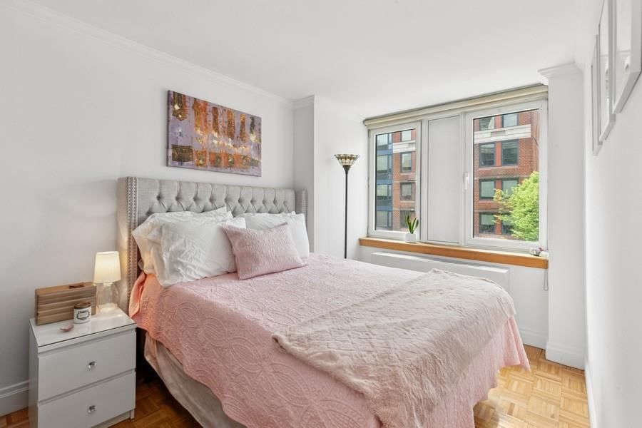 Real estate property located at 404 76th #4-O, New York, Upper East Side, New York City, NY