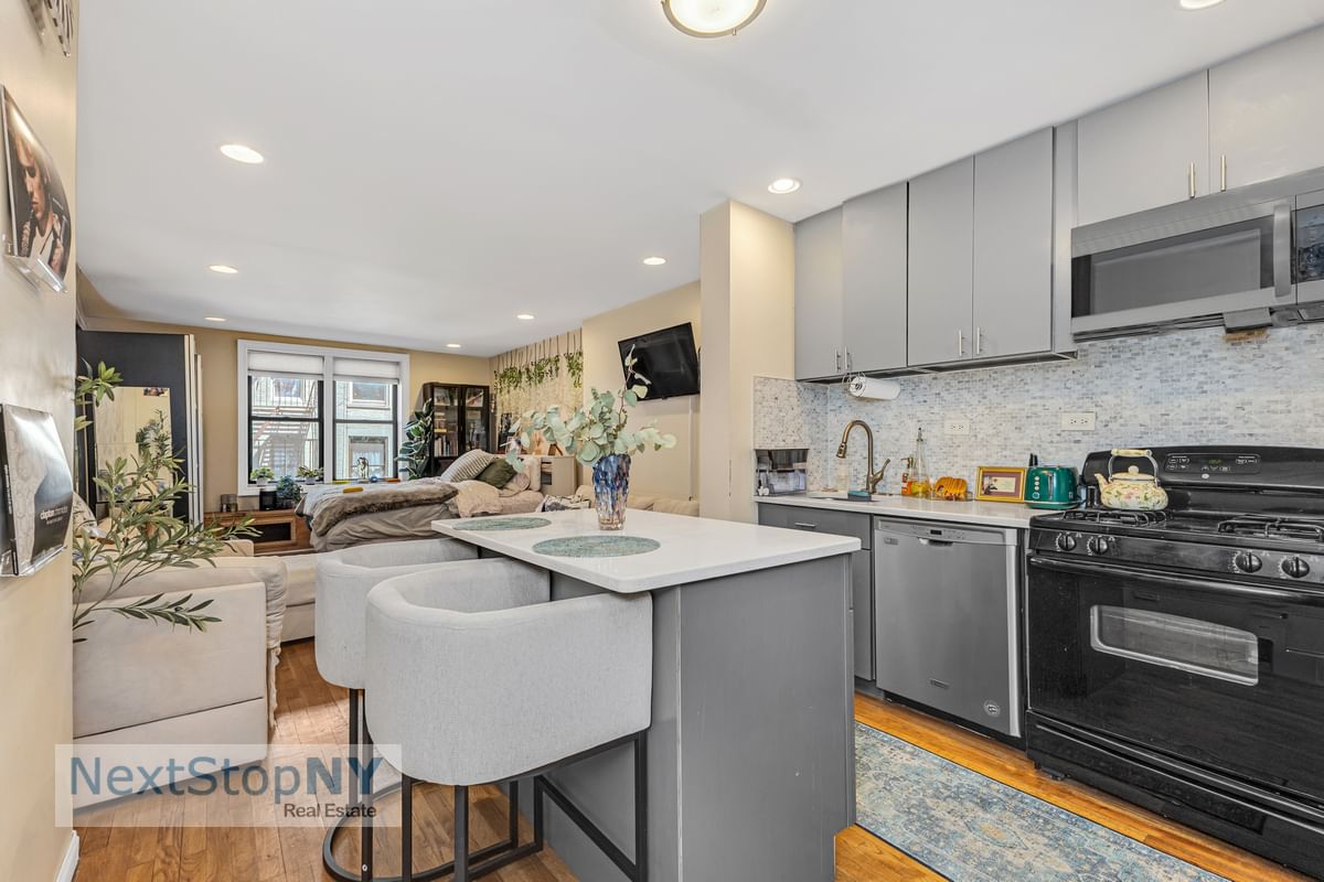 Real estate property located at 229 28TH #2C, New York, Kips Bay, New York City, NY