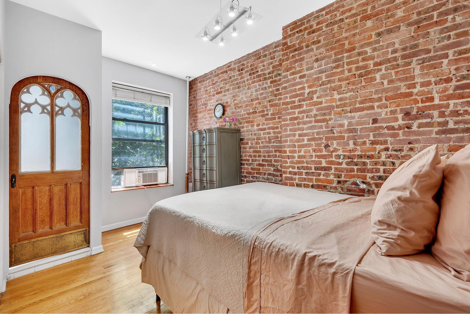 Real estate property located at 206 90TH #4W, New York, Yorkville, New York City, NY