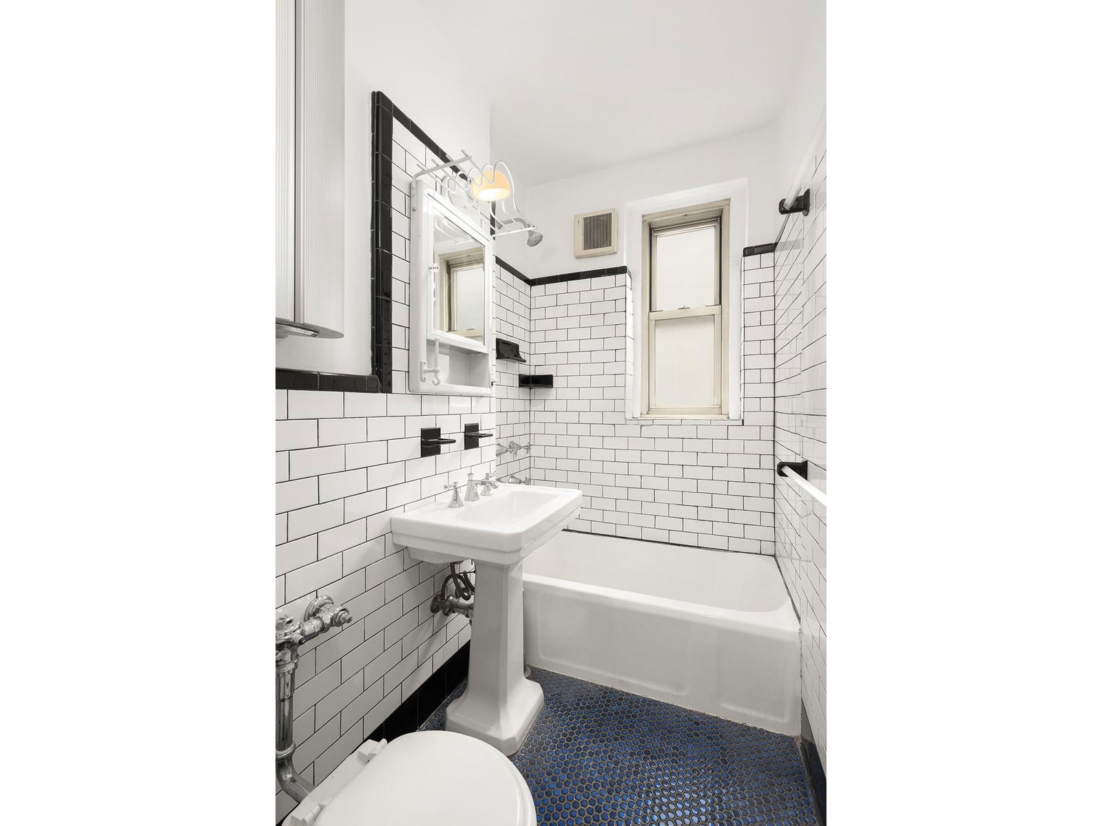 Real estate property located at 210 19TH #4H, New York, Chelsea, New York City, NY