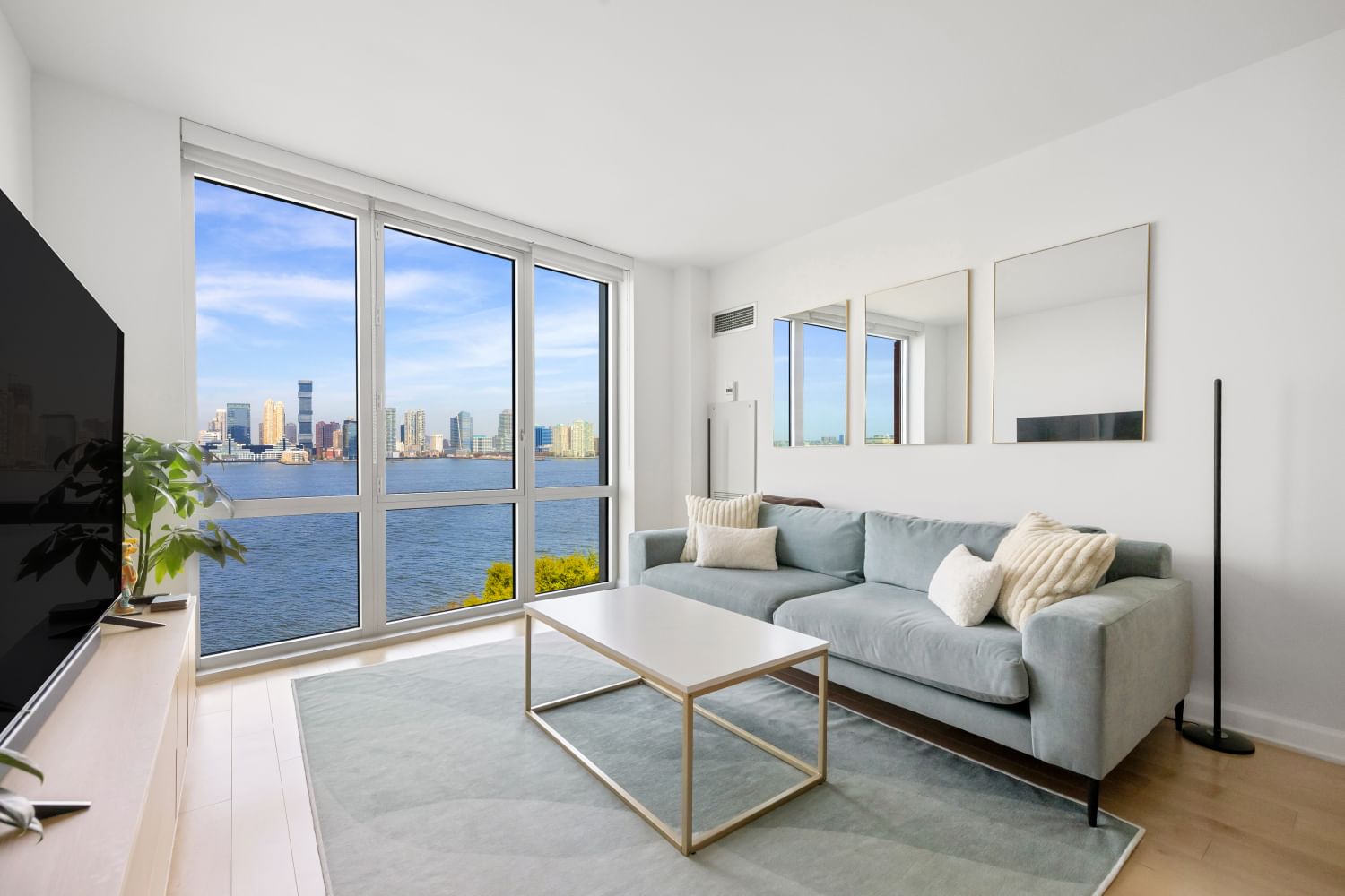 Real estate property located at 20 RIVER #11L, New York, Battery Park City, New York City, NY