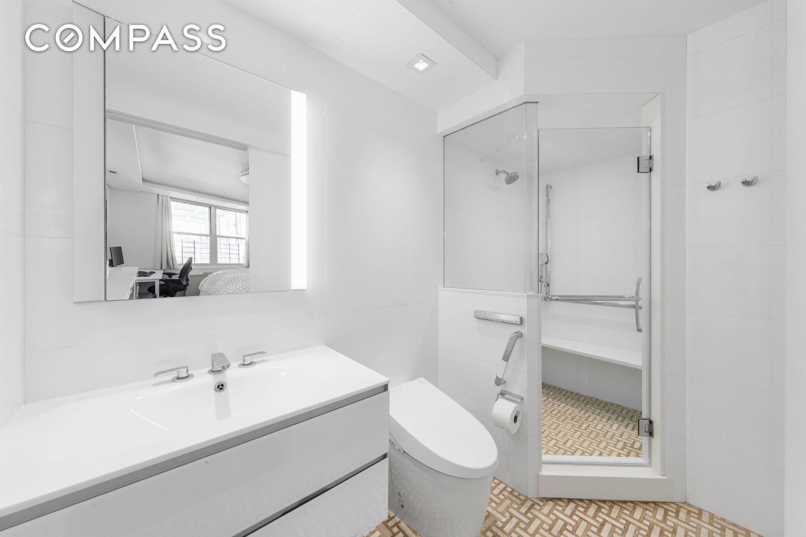 Real estate property located at 207 74th #1J, New York, Lenox Hill, New York City, NY
