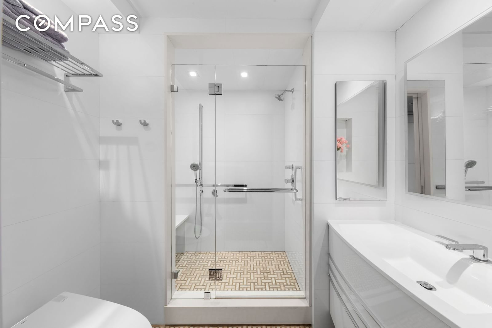 Real estate property located at 207 74th #1J, New York, Lenox Hill, New York City, NY