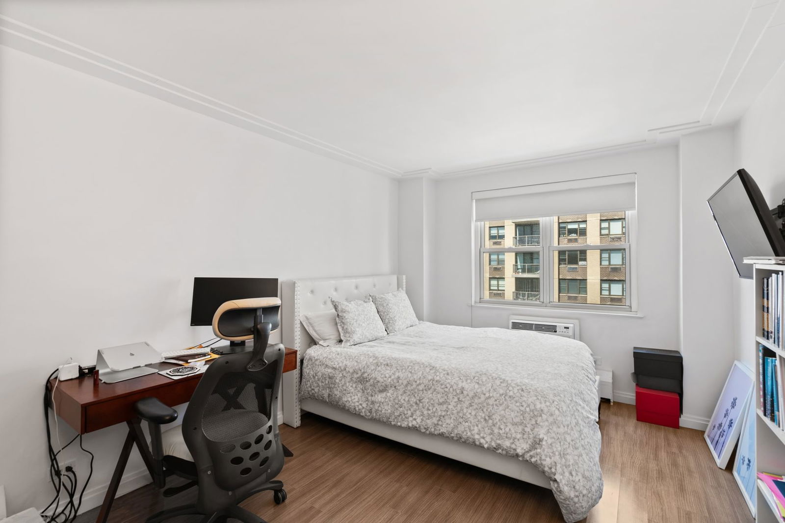 Real estate property located at 340 80th #17-D, New York, Upper East Side, New York City, NY