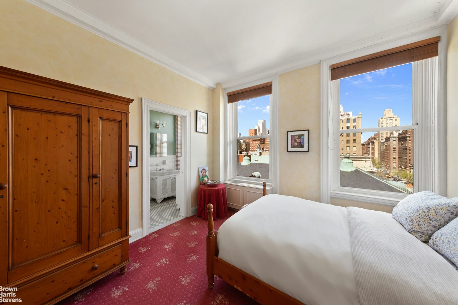 Real estate property located at 970 PARK #8E, New York, Upper East Side, New York City, NY