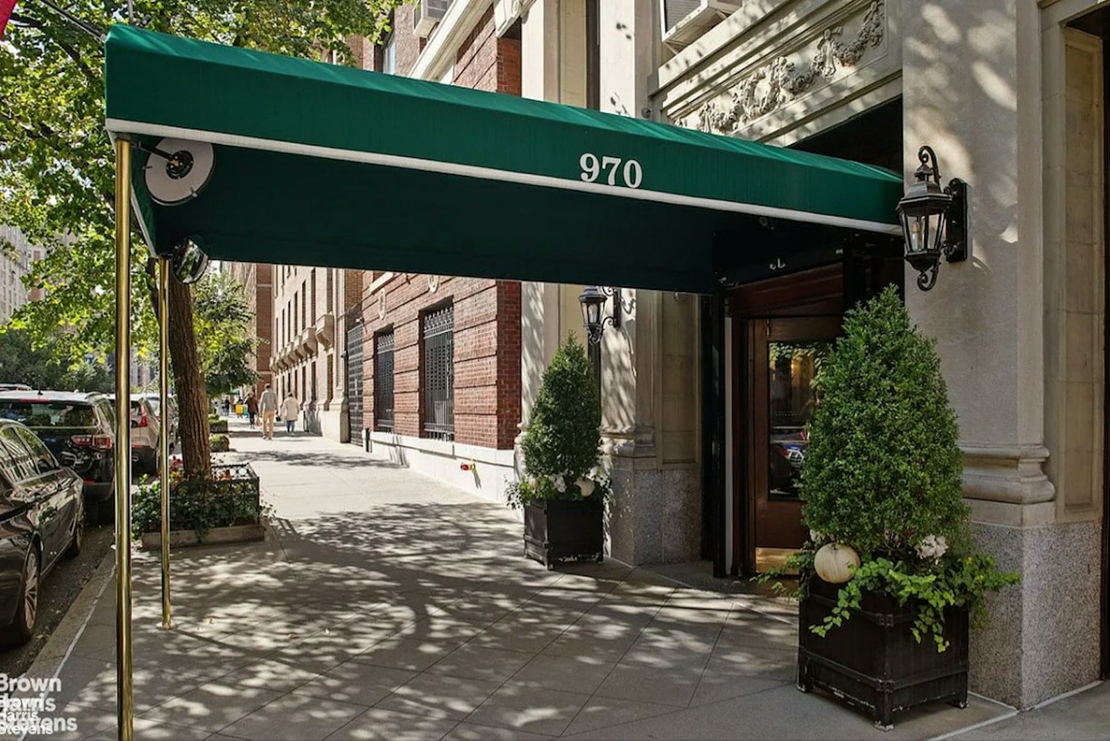 Real estate property located at 970 PARK #8E, New York, Upper East Side, New York City, NY