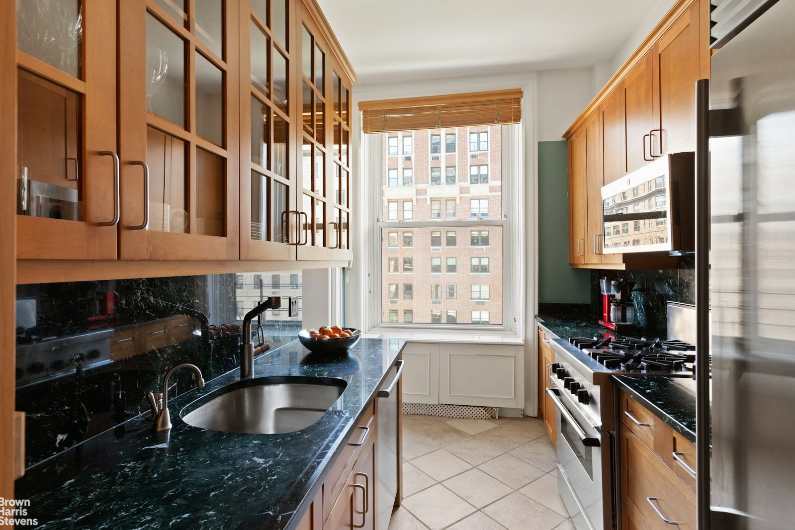 Real estate property located at 970 PARK #8E, New York, Upper East Side, New York City, NY