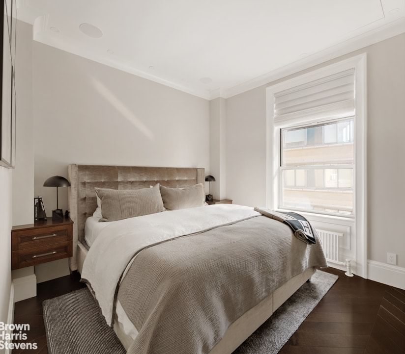 Real estate property located at 140 69TH #812, New York, Lincoln Square, New York City, NY