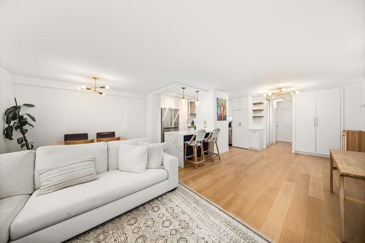 Real estate property located at 200 27th #2-R, New York, Kips Bay, New York City, NY