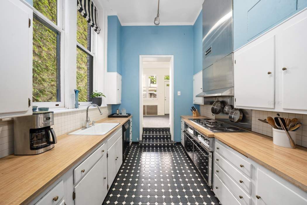 Real estate property located at 125 69th, New York, Lenox Hill, New York City, NY