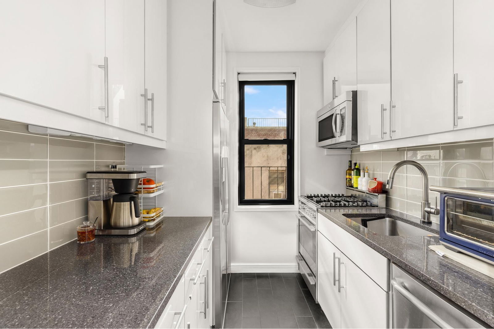 Real estate property located at 100 12TH #6T, New York, Greenwich Village, New York City, NY