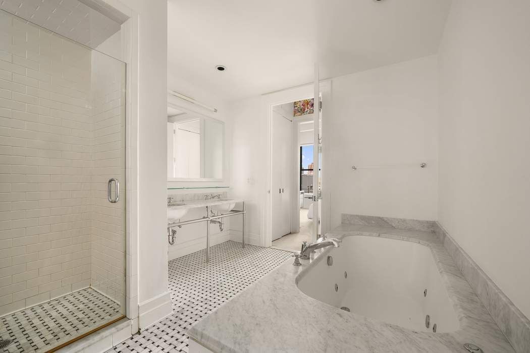 Real estate property located at 30 Main #8G, Kings, Dumbo / Vinegar Hill, New York City, NY