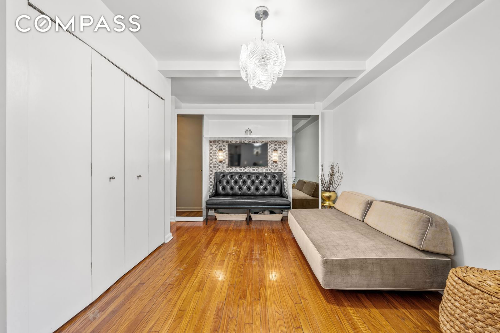 Real estate property located at 25 Tudor City #1390, New York, Murray Hill, New York City, NY
