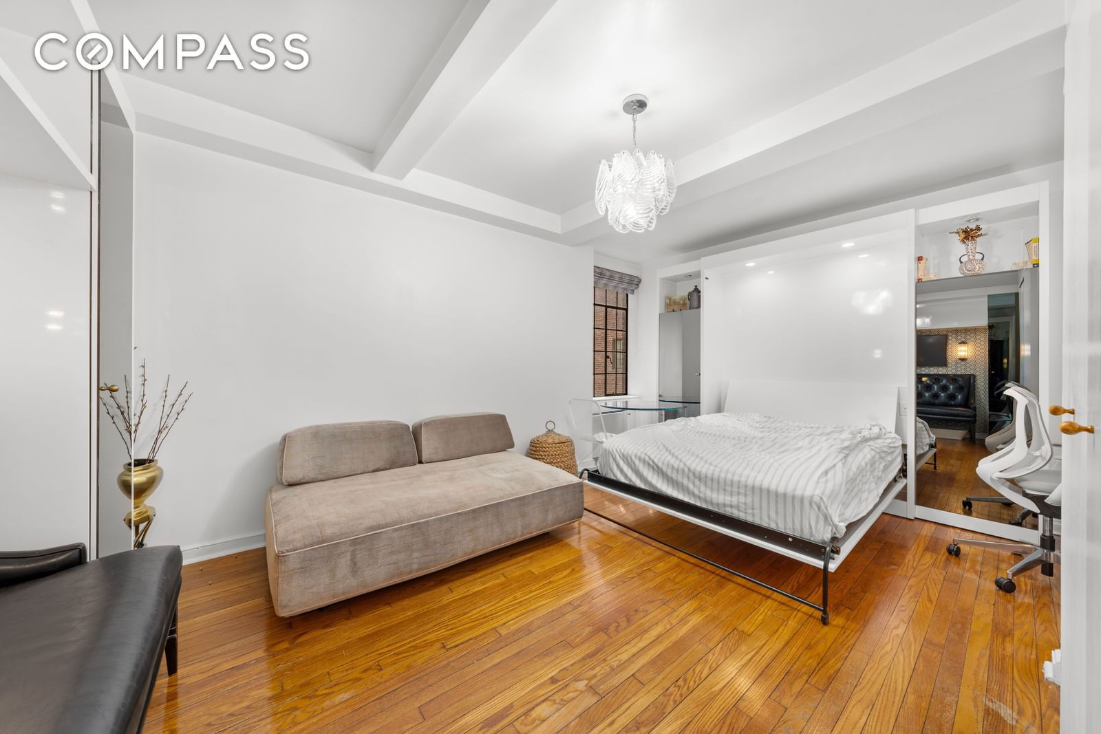 Real estate property located at 25 Tudor City #1390, New York, Murray Hill, New York City, NY