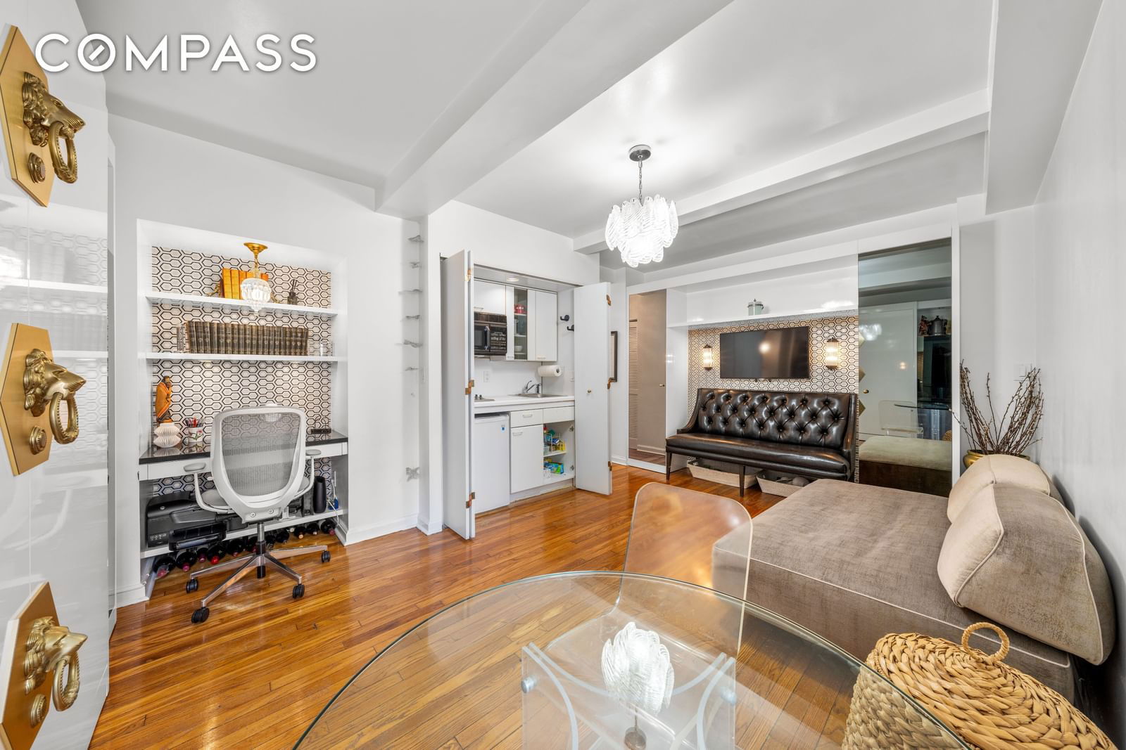 Real estate property located at 25 Tudor City #1390, New York, Murray Hill, New York City, NY