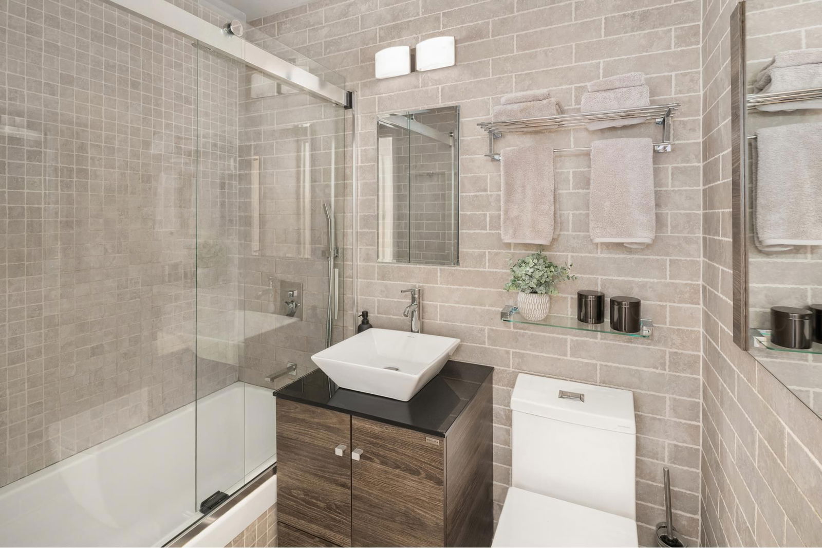 Real estate property located at 200 79TH #3E, New York, Upper West Side, New York City, NY