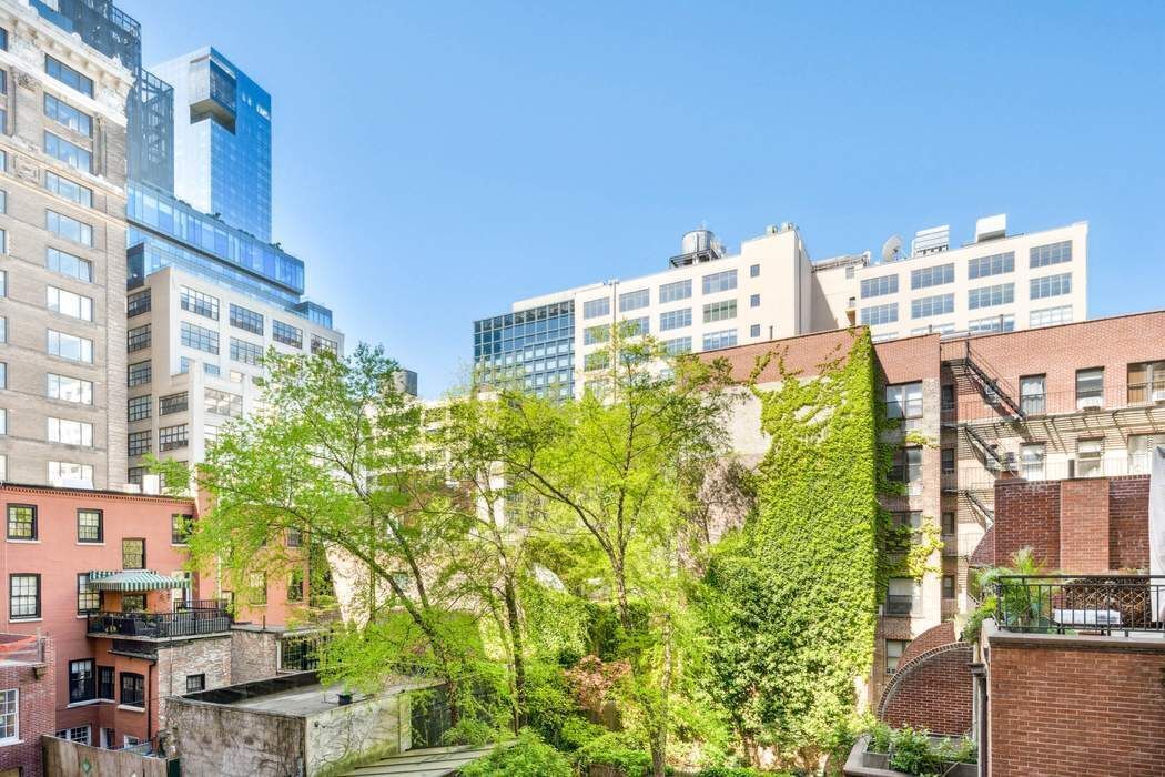 Real estate property located at 2 Charlton #4B, New York, Hudson Square, New York City, NY