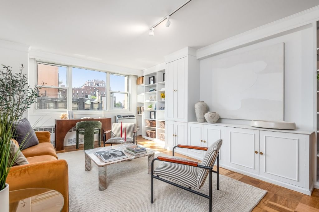 Real estate property located at 77 7th #7KK, New York, Chelsea, New York City, NY