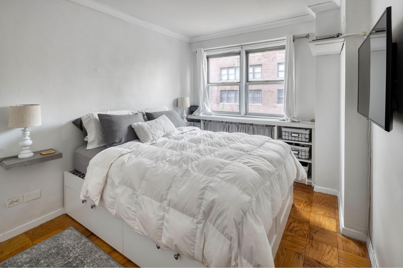 Real estate property located at 245 35TH #8H, New York, Murray Hill, New York City, NY