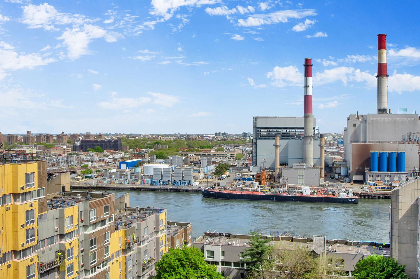 Real estate property located at 575 MAIN #1611, New York, Roosevelt Island, New York City, NY
