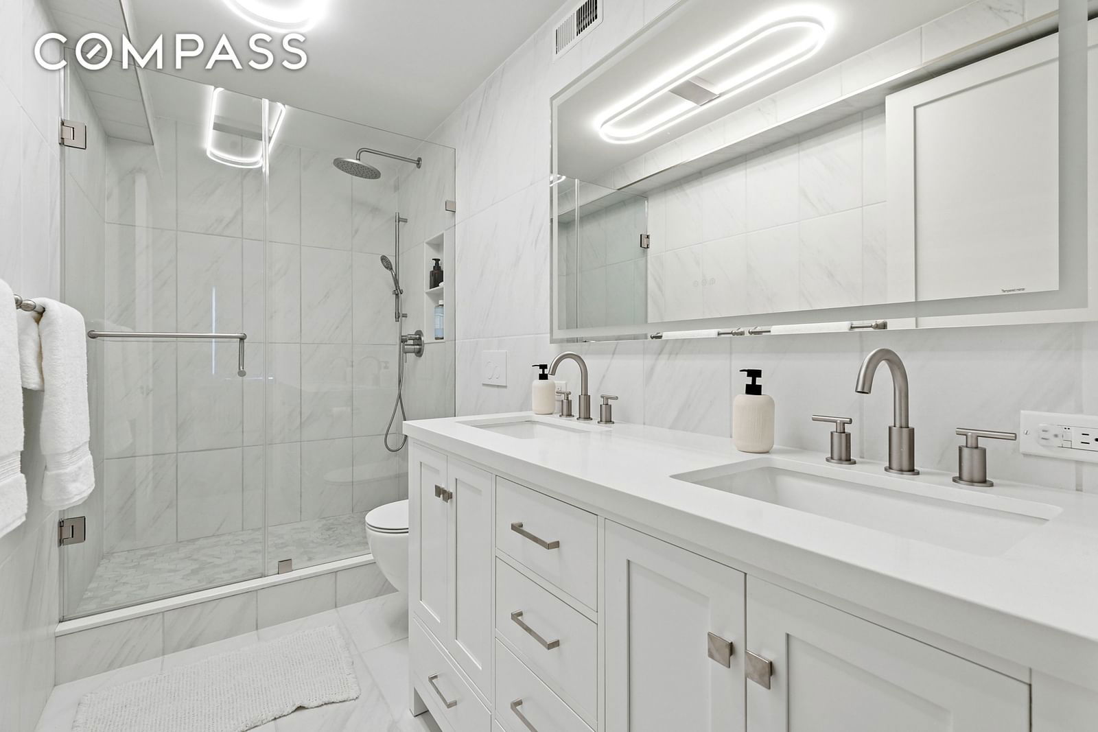 Real estate property located at 300 71st #17DEF, New York, Lenox Hill, New York City, NY