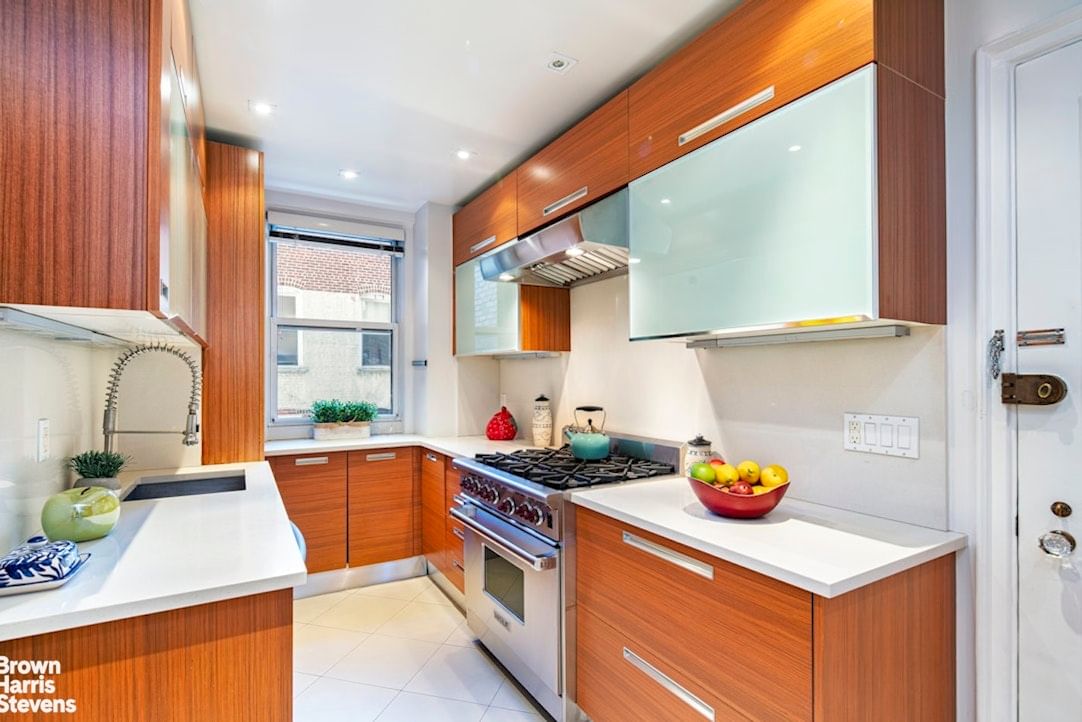 Real estate property located at 50 96TH #6/A, New York, Upper West Side, New York City, NY
