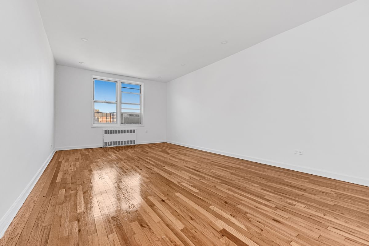 Real estate property located at 67-30 CLYDE #5C, Queens, Forest Hills, New York City, NY
