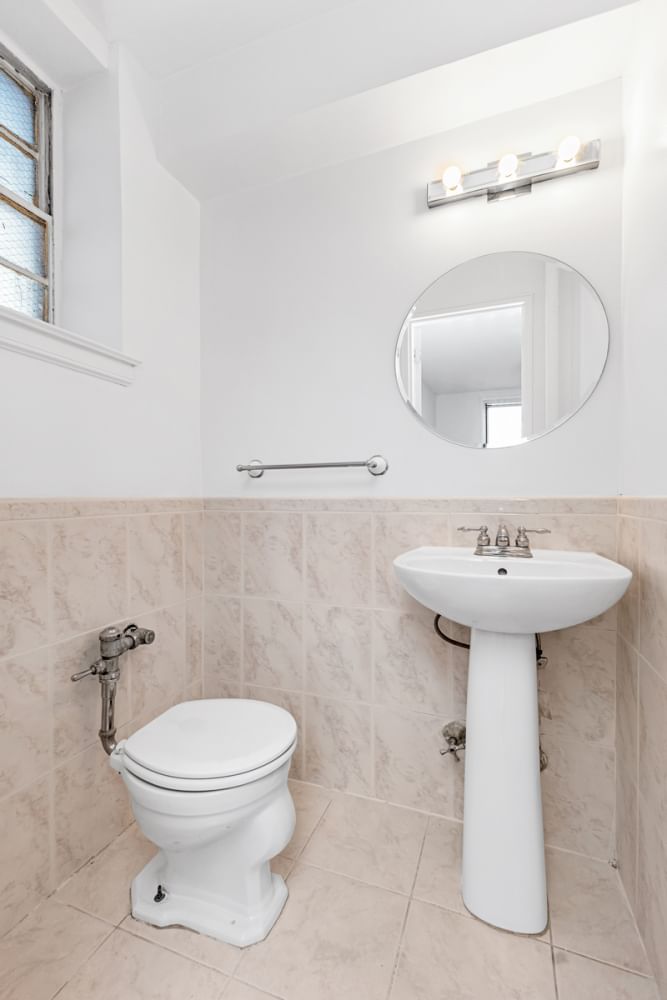 Real estate property located at 67-30 CLYDE #5C, Queens, Forest Hills, New York City, NY