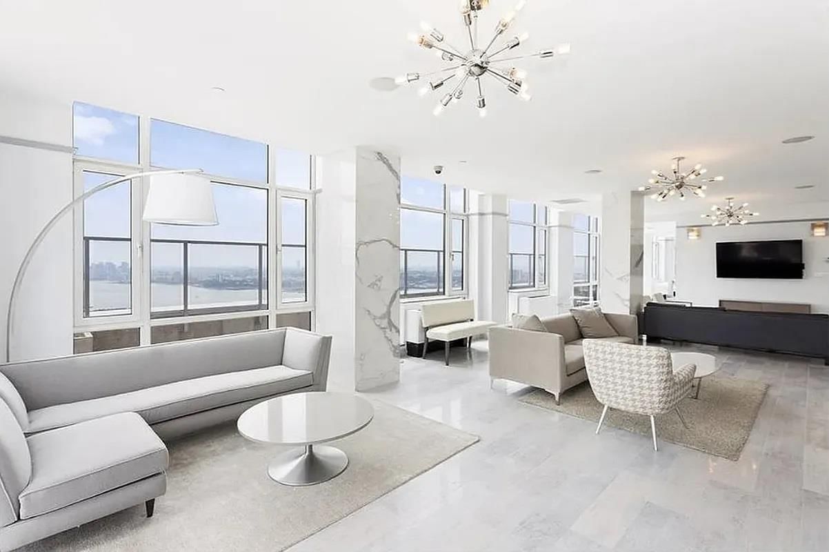 Real estate property located at 635 42ND #28D, New York, Hells Kitchen, New York City, NY