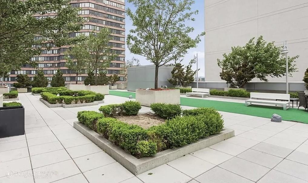Real estate property located at 635 42ND #28D, New York, Hells Kitchen, New York City, NY