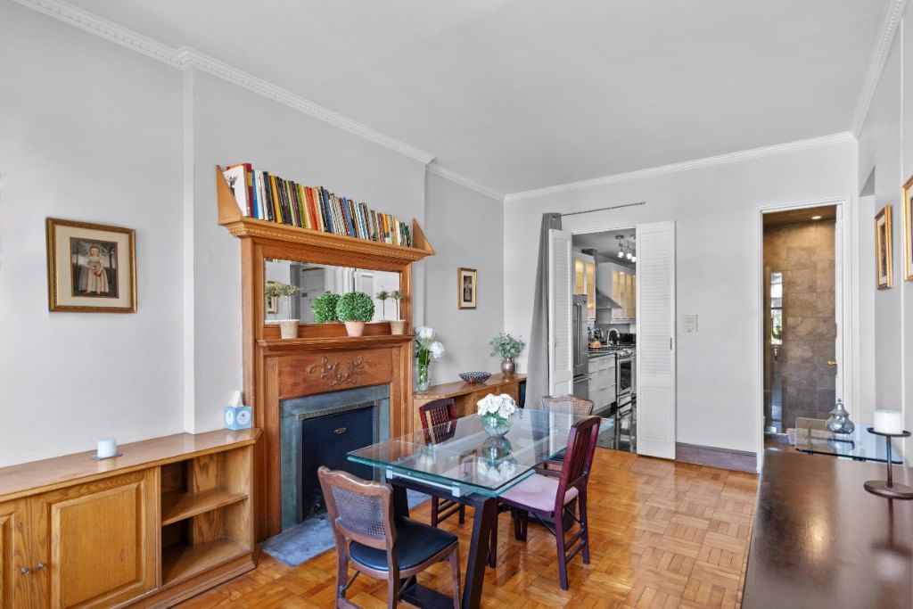 Real estate property located at 110 80th #4FR, New York, Upper West Side, New York City, NY