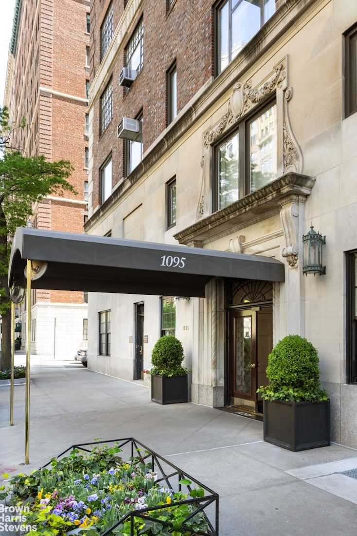 Real estate property located at 1095 PARK #6D, New York, Carnegie Hill, New York City, NY