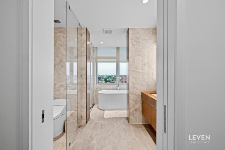 Real estate property located at 133-27 39th PH3A, Queens, Flushing, New York City, NY