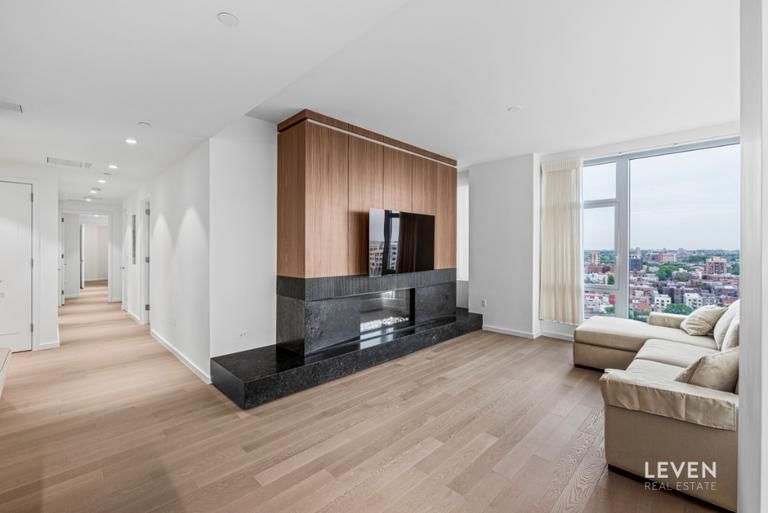 Real estate property located at 133-27 39th PH3A, Queens, Flushing, New York City, NY