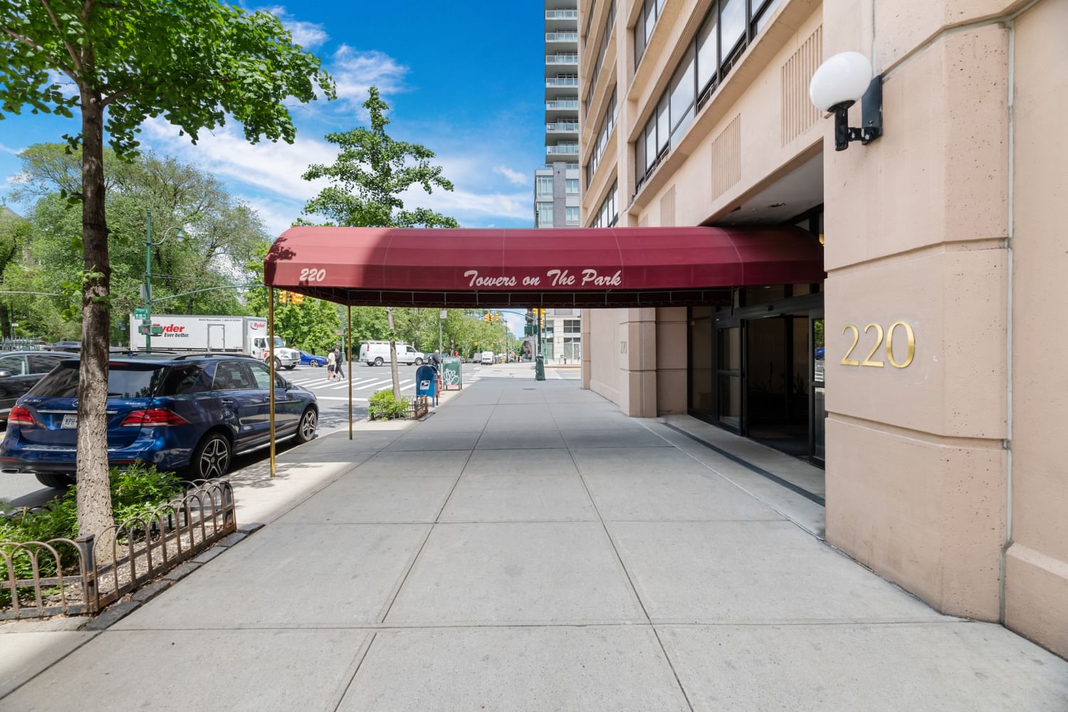 Real estate property located at 220 MANHATTAN #4G, New York, Manhattan Valley, New York City, NY